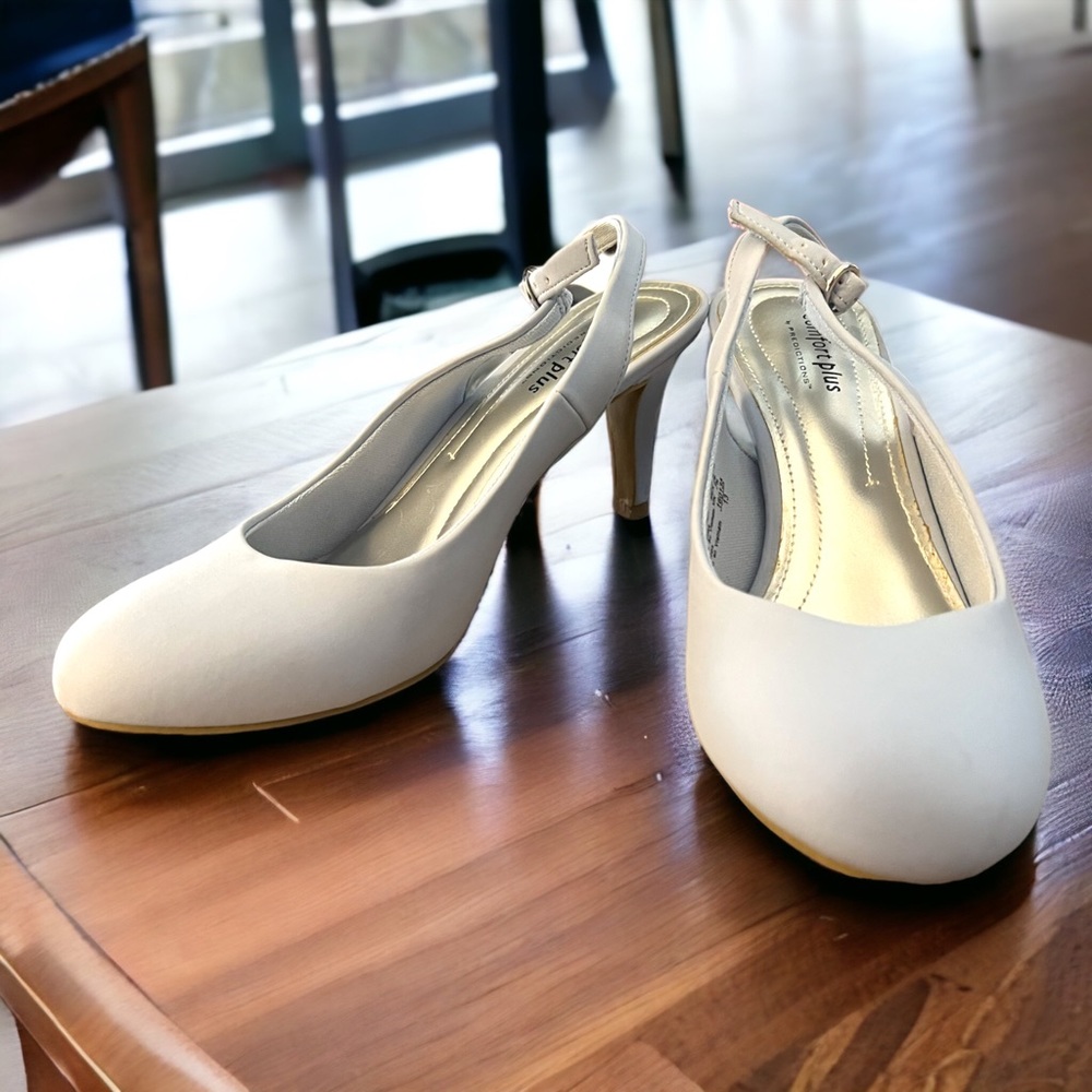 Comfort Plus by Predictions | Powder Blue Heels | Style: Kamryn | size 9 (41.5)